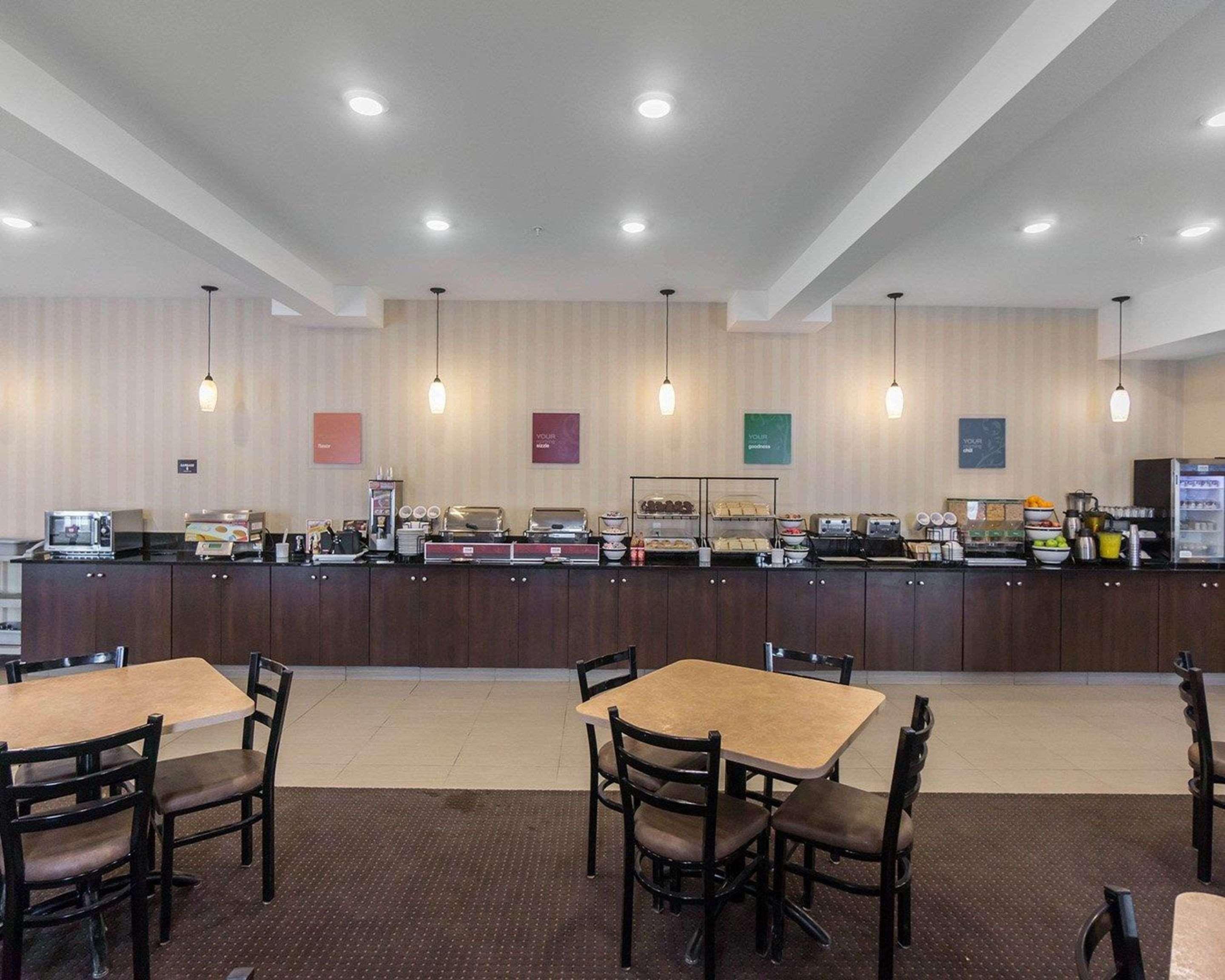 Comfort Inn & Suites Fox Creek Ngoại thất bức ảnh