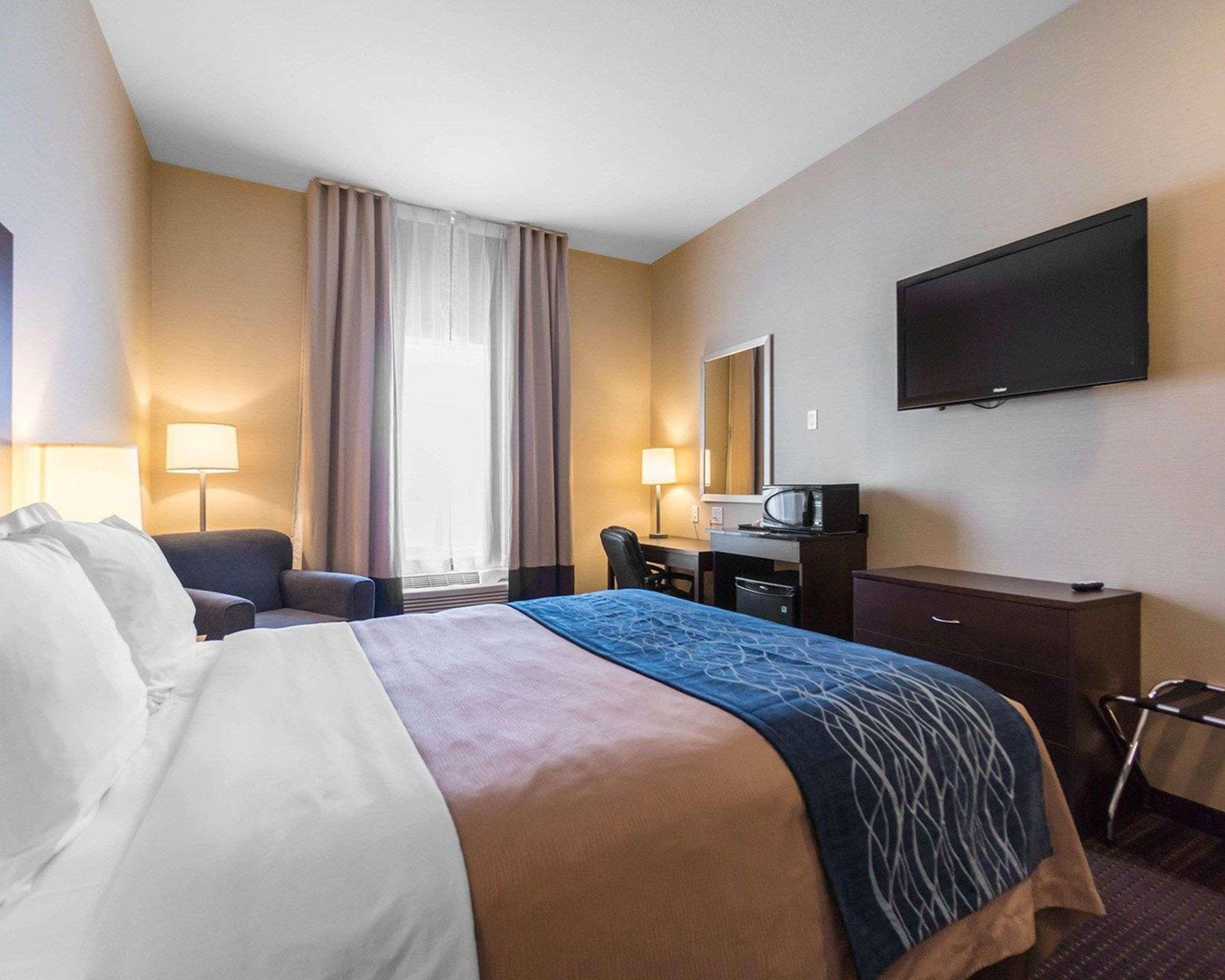 Comfort Inn & Suites Fox Creek Ngoại thất bức ảnh