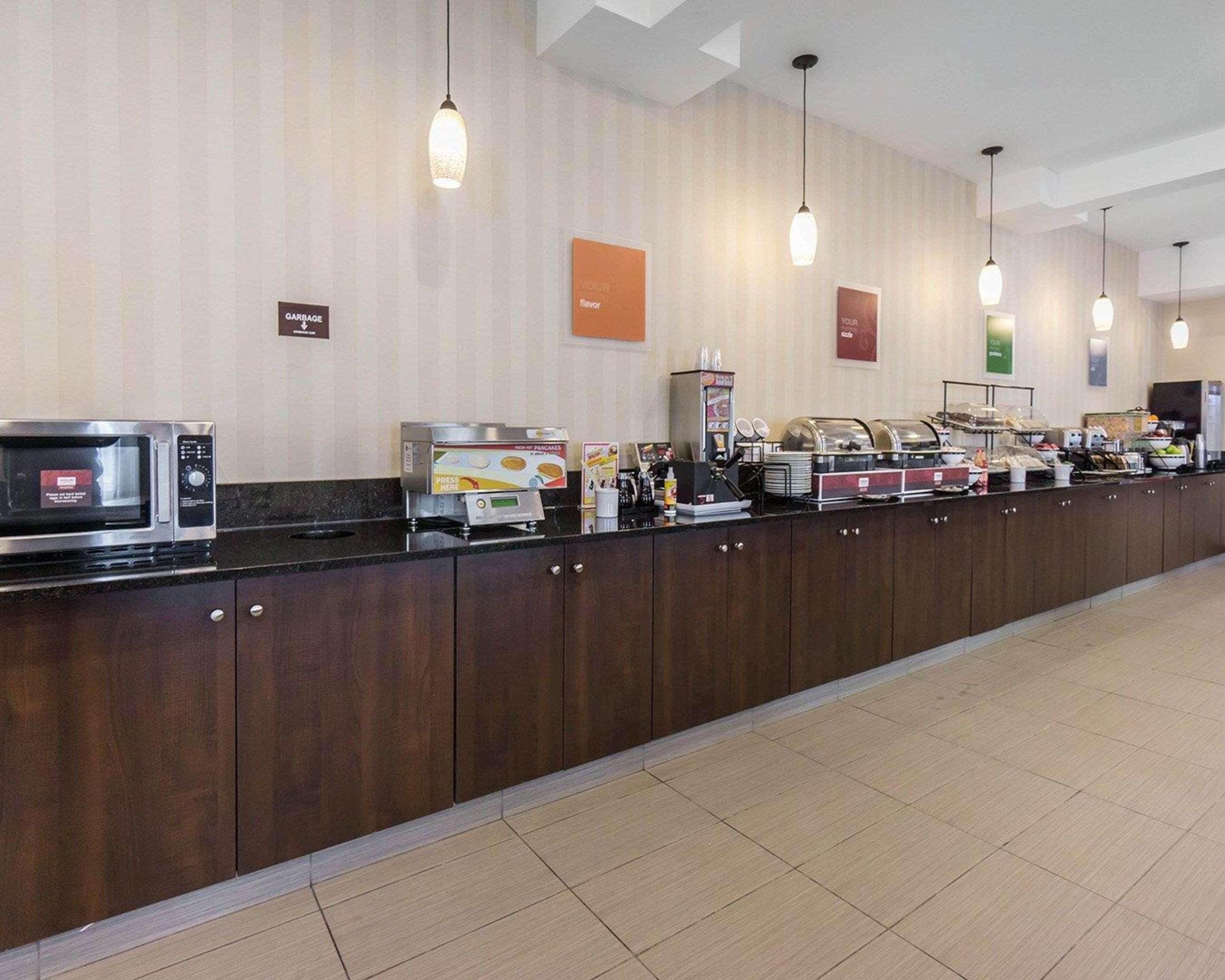Comfort Inn & Suites Fox Creek Ngoại thất bức ảnh