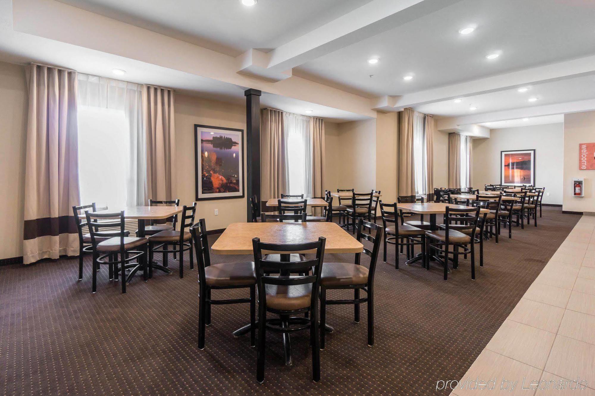 Comfort Inn & Suites Fox Creek Ngoại thất bức ảnh